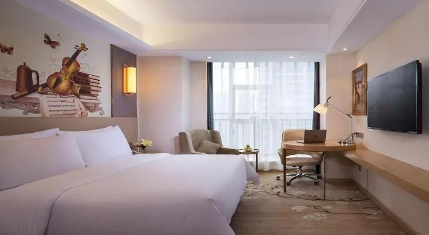Vienna Hotel Zhengzhou East High-Speed Railway Station China