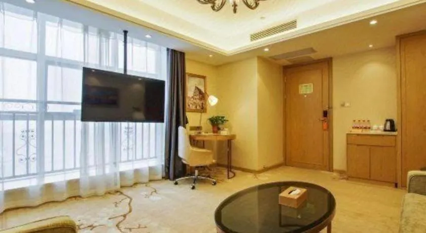 Vienna Hotel Zhengzhou East High-Speed Railway Station China